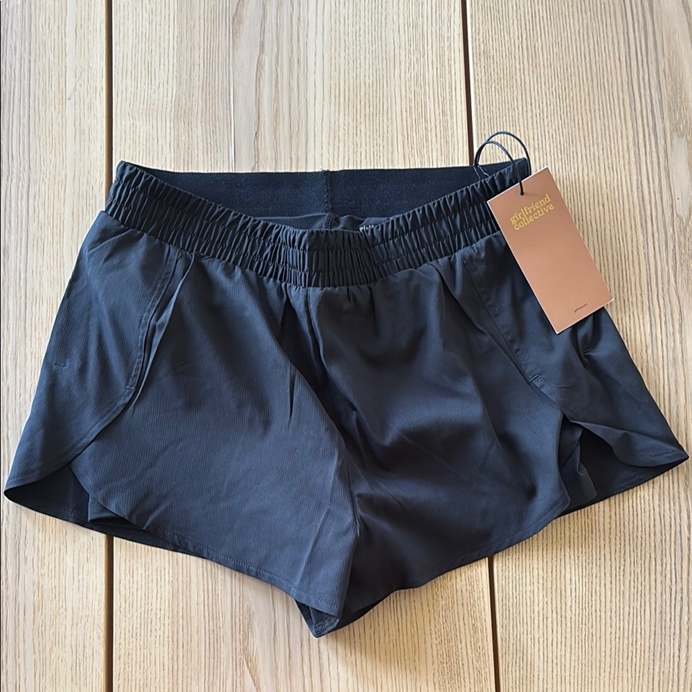Girlfriend collective black athletic short shorts